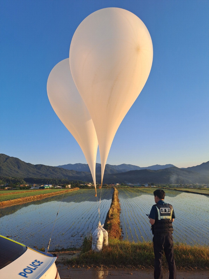 North-Korea_balloon_PE_20240530