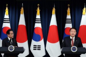 [동아시아포럼] 한국·일본, 갈등 딛고 관계 개선한다
